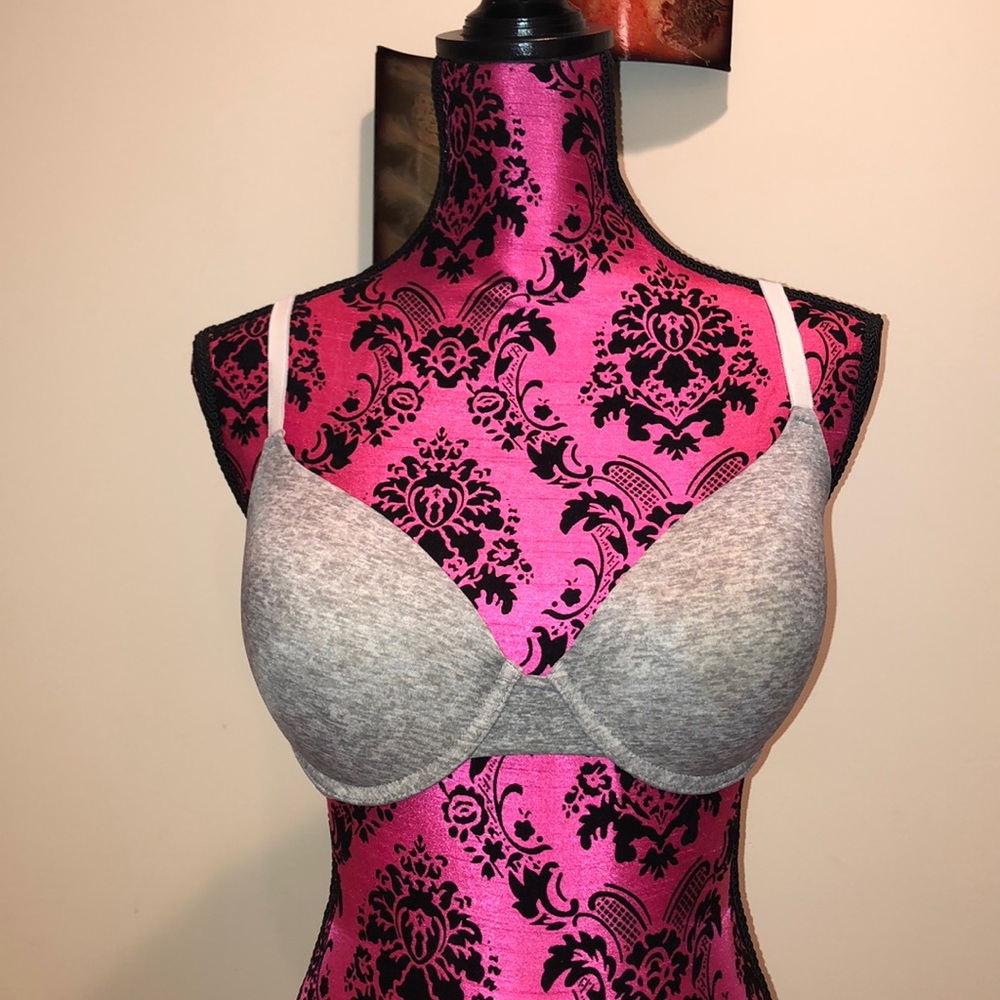 PINK Victoria’s Secrets Bra